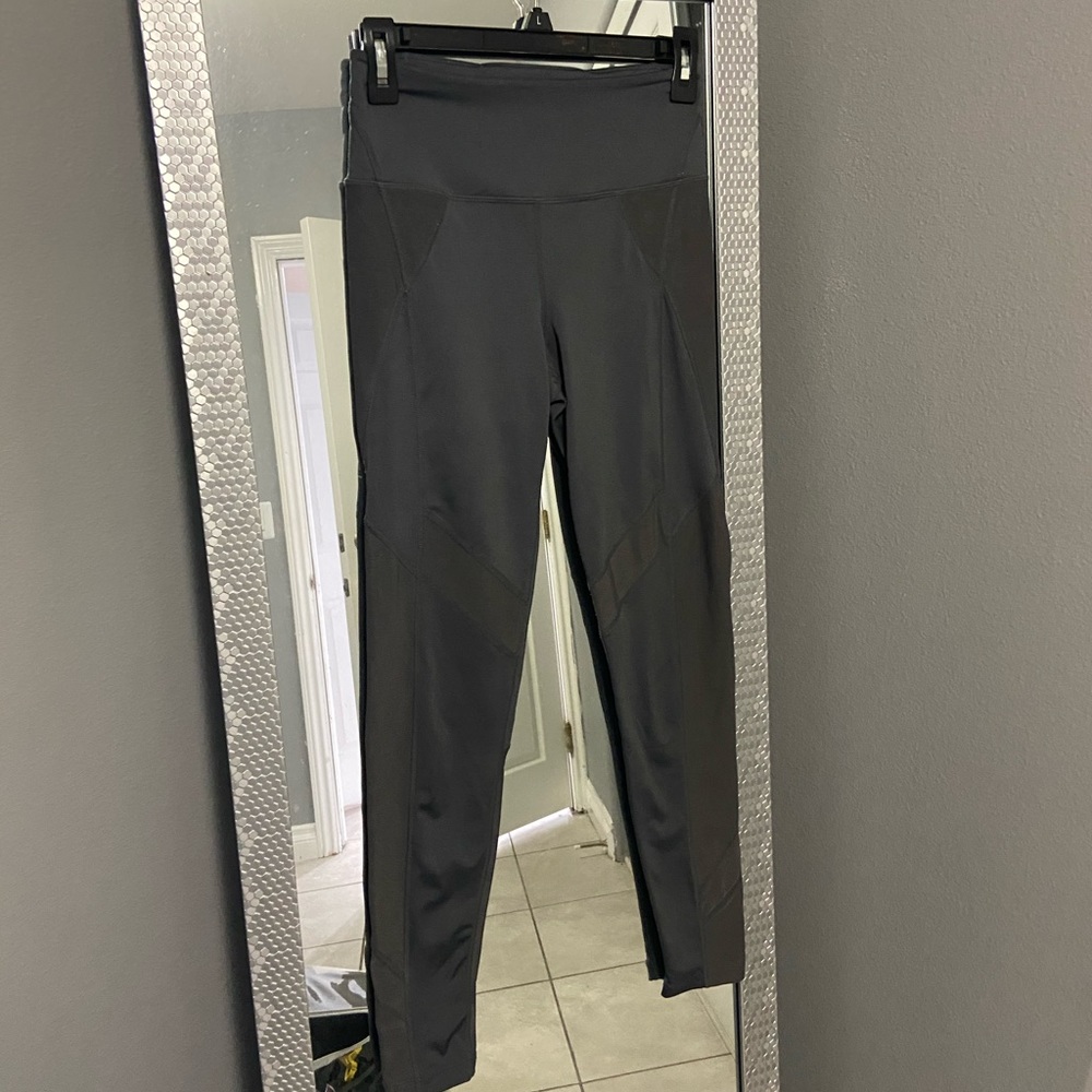Women’s Grey Workout Leggings